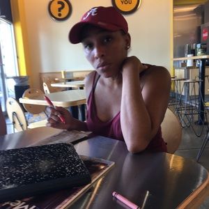 Meet your Posher, Shirley